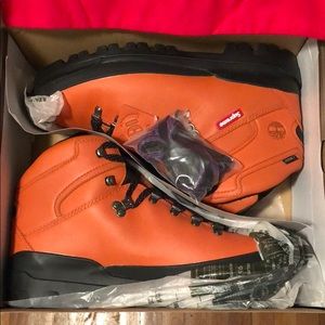 Supreme Timberland Hiker Boots